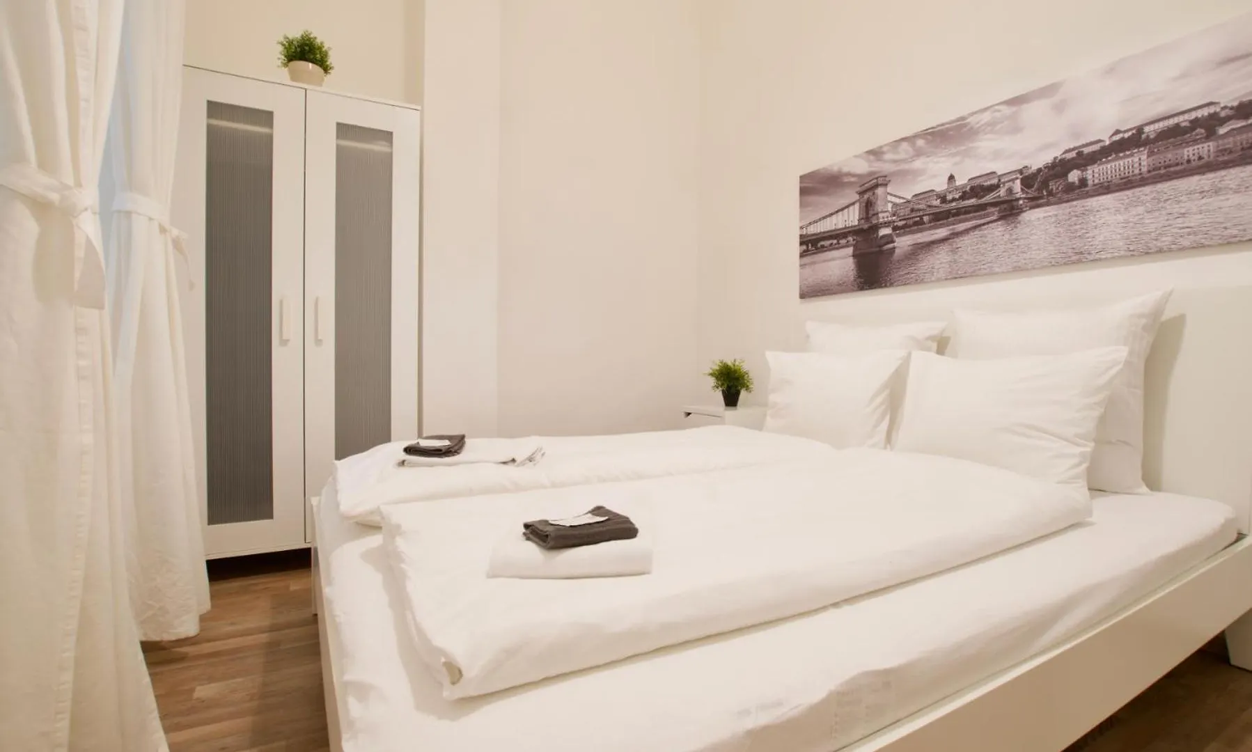 Sunset Point Apartment Budapest